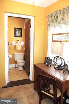 Bathroom, Home Office, Interior