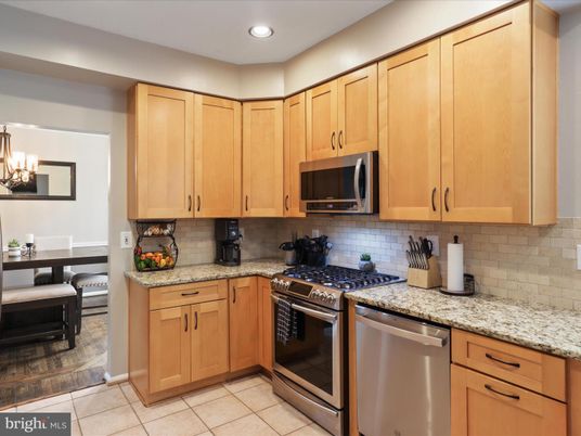 Dining room, Interior, Kitchen, Recessed Lighting, Stainless Steel Appliances, Wood Texture Flooring