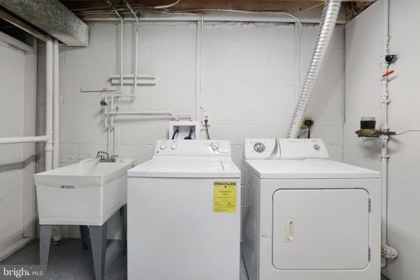 Interior, Washer