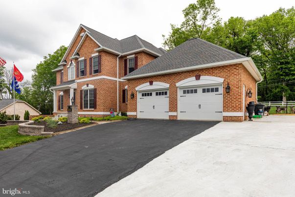 Attached, Exterior, Facade, Brick Facade, Brick Traditional