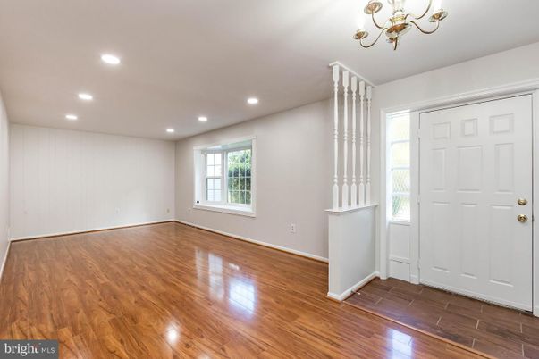 Chandelier, Empty room, Interior, Recessed Lighting, Wood Texture Flooring