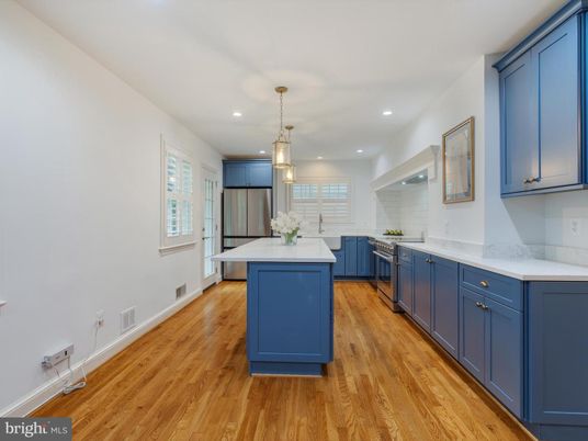 Interior, Kitchen, Pendant Lights, Recessed Lighting, Wood Texture Flooring