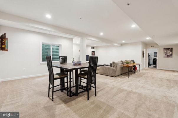 Dining room, Interior, Living room, Recessed Lighting