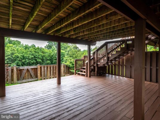 Exterior, Wood Texture Flooring