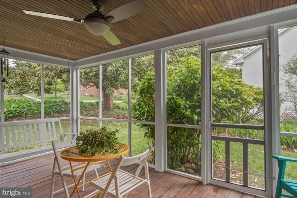 Interior, Sun Room, Wooden Ceilings, Wood Texture Flooring