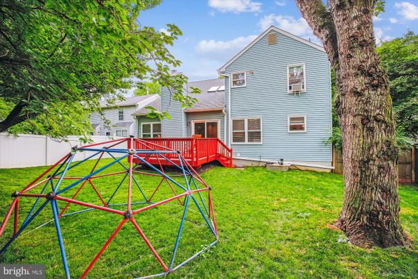Backyard, Exterior, Playground