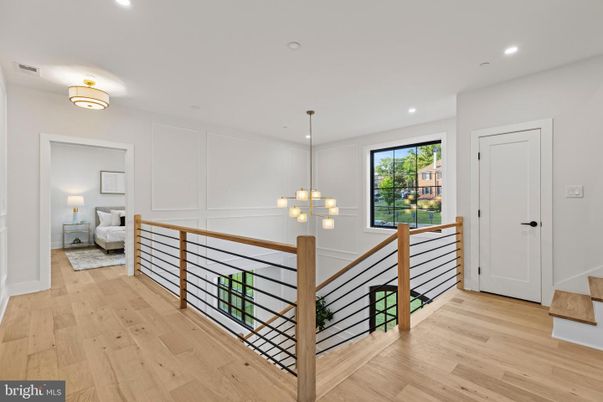 Bedroom, Interior, Pendant Lights, Recessed Lighting, Wood Texture Flooring