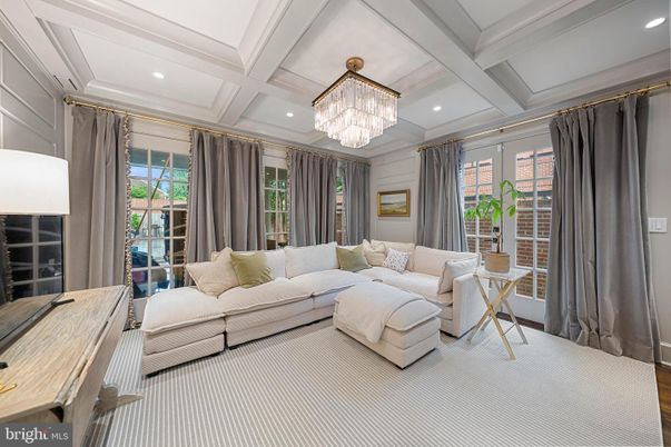 Chandelier, Interior, Living room, Recessed Lighting, Wood Texture Flooring