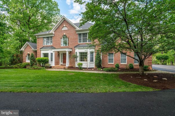 Exterior, Facade, Brick Facade, Brick Traditional