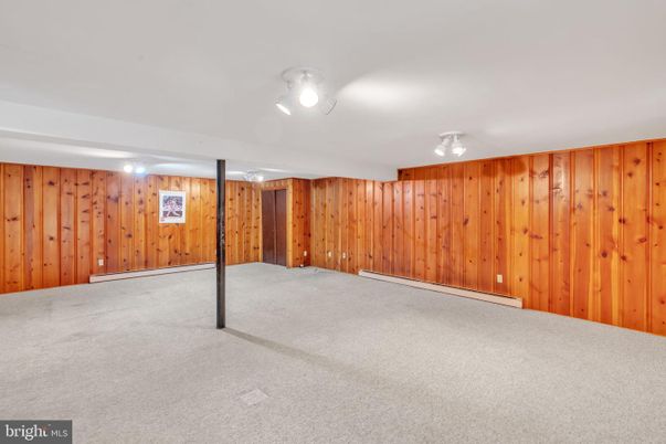 Empty room, Interior, Wooden Walls