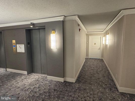 Elevator, Interior