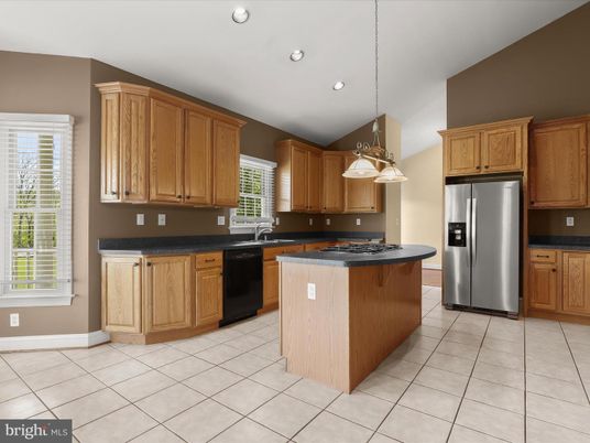Interior, Kitchen, Pendant Lights, Recessed Lighting