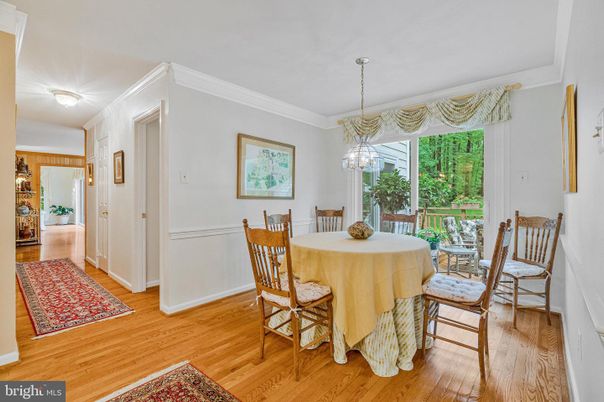Chandelier, Dining room, Interior, Pendant Lights, Wood Texture Flooring