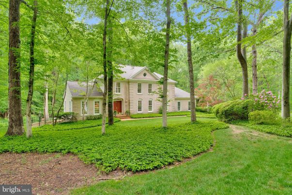 Backyard, Exterior, Facade, French Provincial