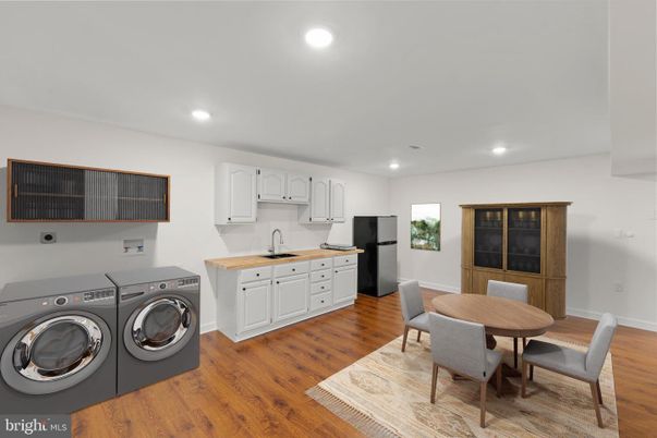 Dining room, Interior, Recessed Lighting, Washer, Wood Texture Flooring