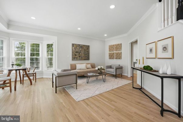 Dining room, Interior, Living room, Recessed Lighting, Wood Texture Flooring