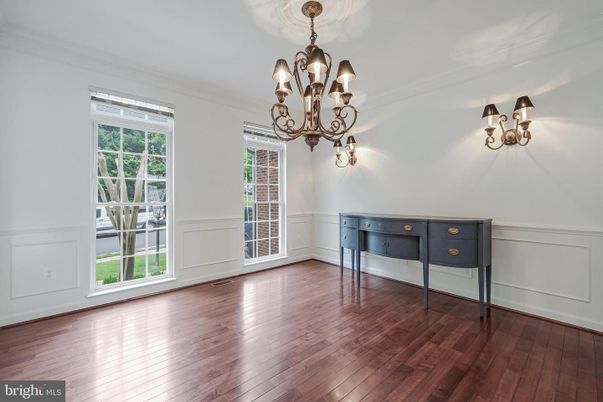 Chandelier, Interior, Wood Texture Flooring