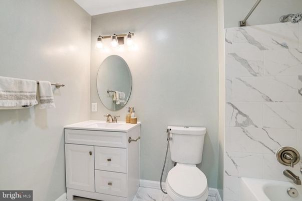 Bathroom, Interior, Marble, Marble Walls
