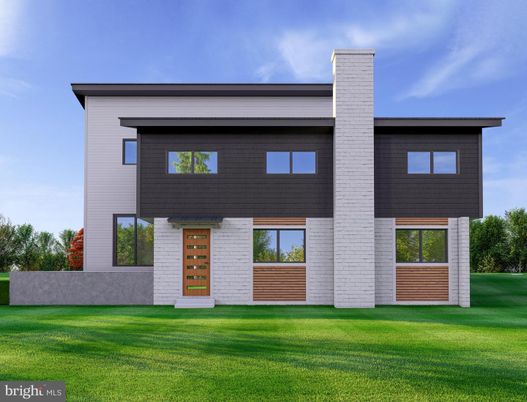 Backyard, Exterior, Facade, Modern