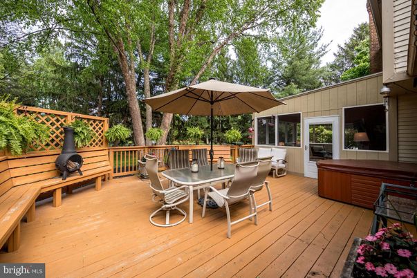 Exterior, Hot Tub