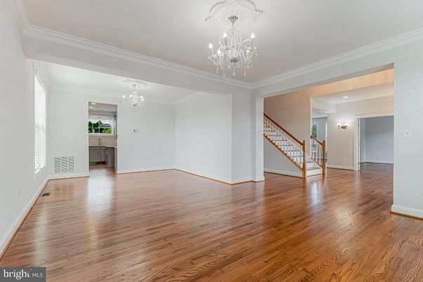 Chandelier, Empty room, Interior, Wood Texture Flooring
