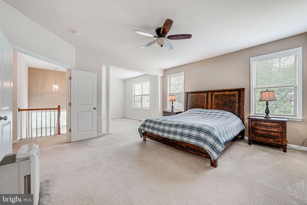 Bedroom, Interior, Pendant Lights
