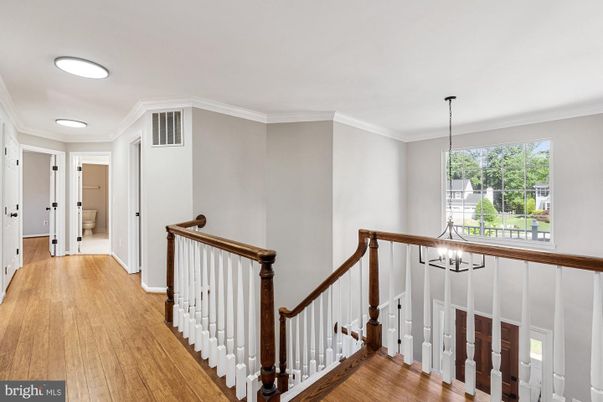Interior, Pendant Lights, Recessed Lighting, Wood Texture Flooring