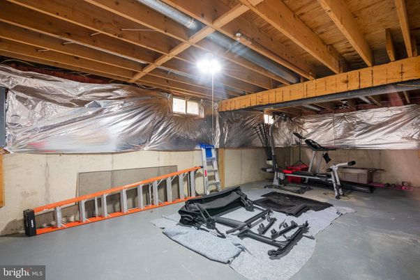 Fitness Equipment, Interior, Wooden Beams, Wooden Ceilings