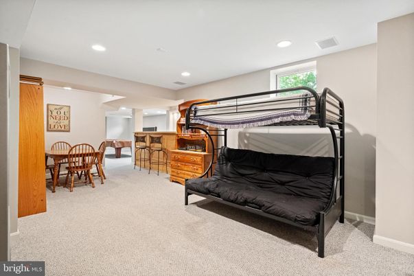 Bedroom, Dining room, Interior, Recessed Lighting
