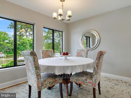 Chandelier, Dining room, Interior