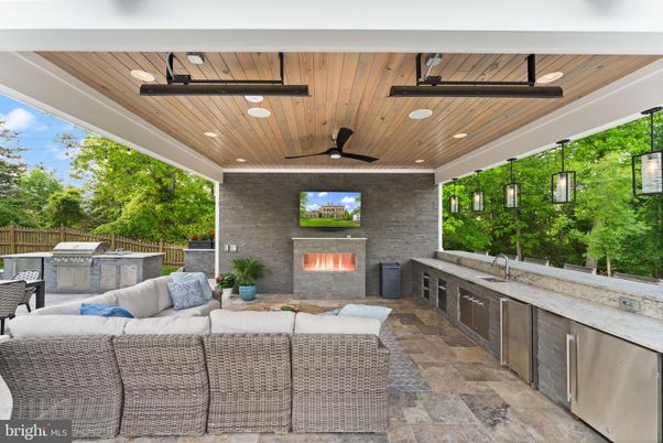 Exterior, Fireplace