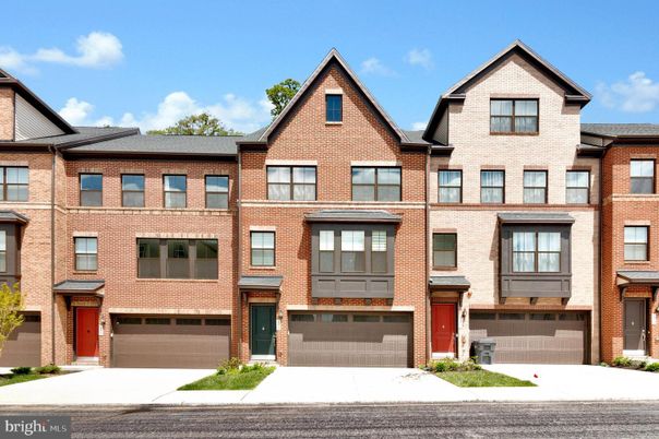Attached, Exterior, Facade, Brick Facade, Rowhouse