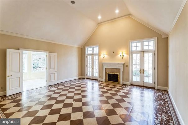 Empty room, Fireplace, Interior, Recessed Lighting