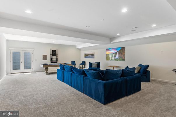 Billiard Table, Game Room, Interior, Living room, Recessed Lighting