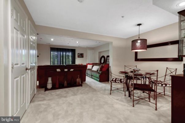 Dining room, Interior, Living room, Pendant Lights, Recessed Lighting