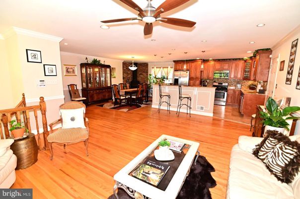 Dining room, Interior, Kitchen, Pendant Lights, Recessed Lighting, Stone Walls, Wood Texture Flooring