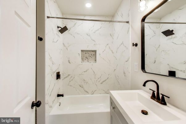 Bathroom, Interior, Marble Walls, Recessed Lighting