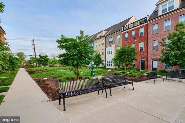 Backyard, Exterior, Facade, Brick Facade, Rowhouse