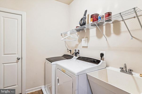 Interior, Washer