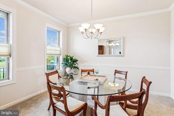 Chandelier, Dining room, Interior