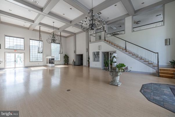 Chandelier, Interior, Recessed Lighting, Wood Texture Flooring