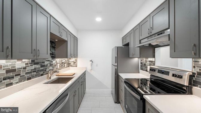 Interior, Kitchen, Recessed Lighting
