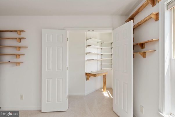 Interior, Walk-in Closets