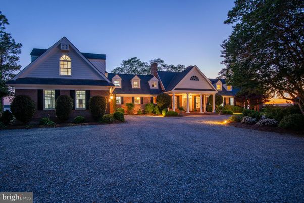 Exterior, Facade, Brick Facade, Brick Traditional