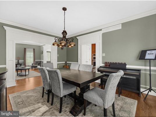 Chandelier, Dining room, Interior, Pendant Lights, Wood Texture Flooring