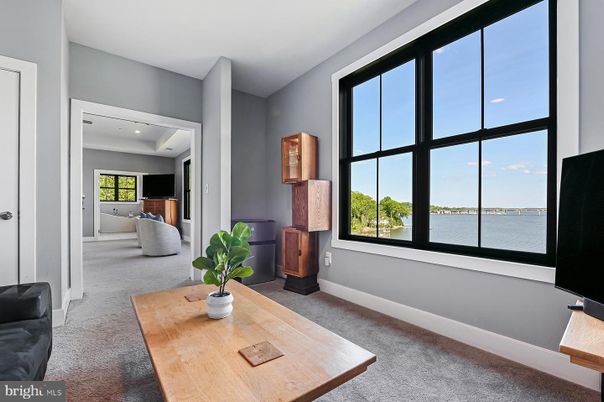 Interior, Living room, Recessed Lighting, Water