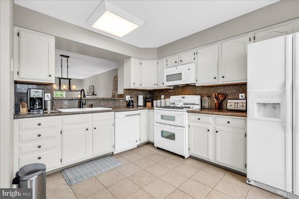 Interior, Kitchen, Pendant Lights