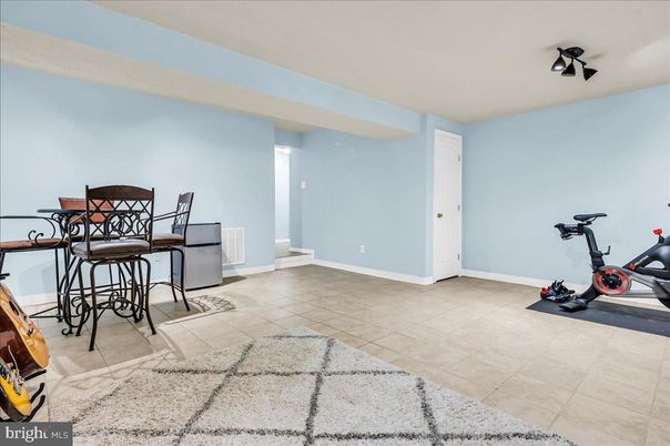 Dining room, Fitness Equipment, Interior