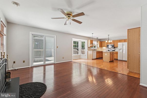 Interior, Kitchen, Pendant Lights, Wood Texture Flooring