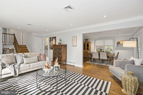 Dining room, Interior, Living room, Recessed Lighting, Wood Texture Flooring